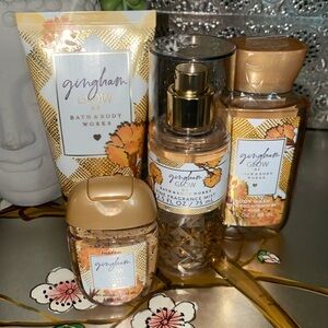 Bath and body Works Travel Size Gift Set Combo Gingham Glow